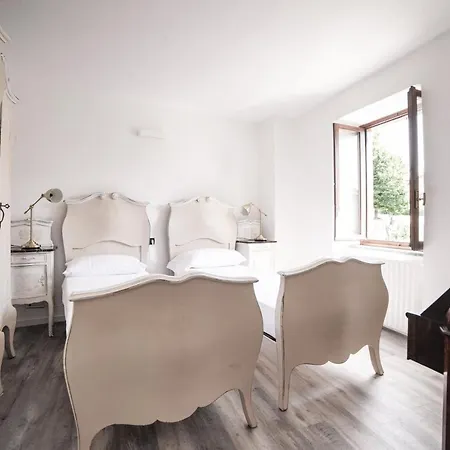 La Corte Sul Lejlighedshotel Merone