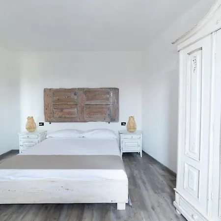 La Corte Sul Lejlighedshotel Merone