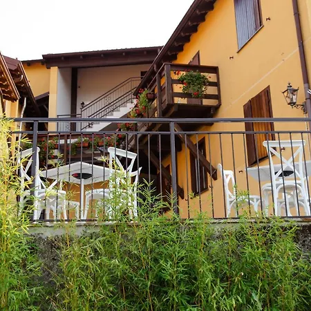 La Corte Sul Apart-hotel Merone