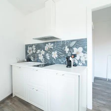 La Corte Sul 3* Merone